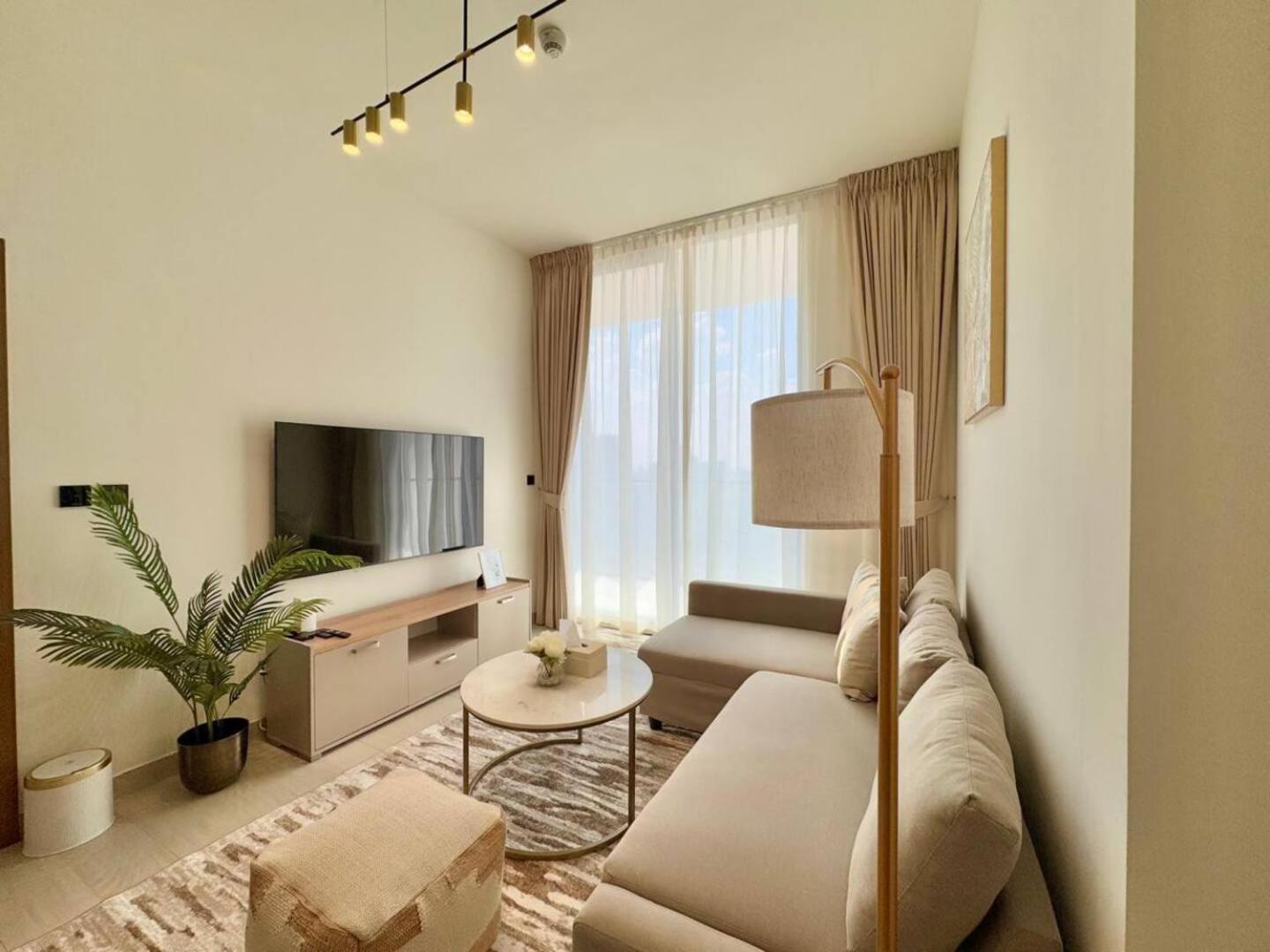 Modern 1br In Jvc Balcony, Pool & Parking * Dubai
